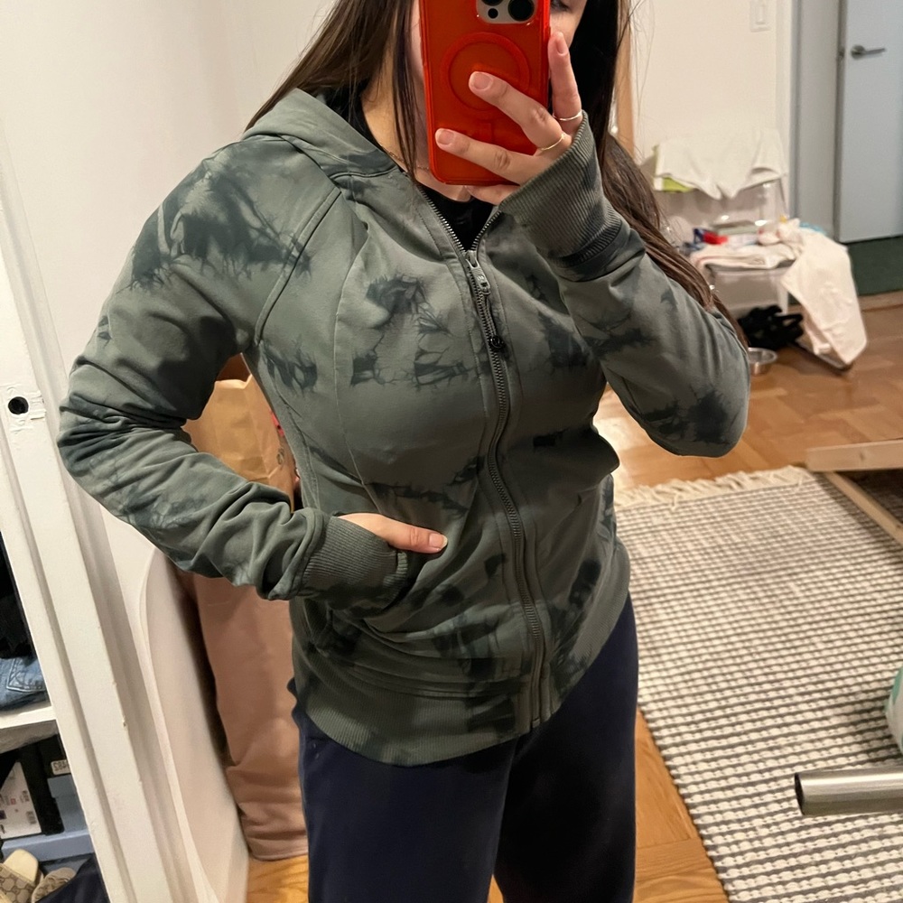Lululemon Tye-dye Hoodie